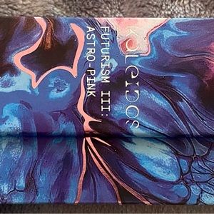 Kaleidos Astro Pink Eyeshadow Palette